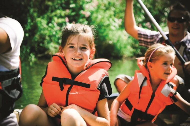 Croisière fluviale avec des enfants