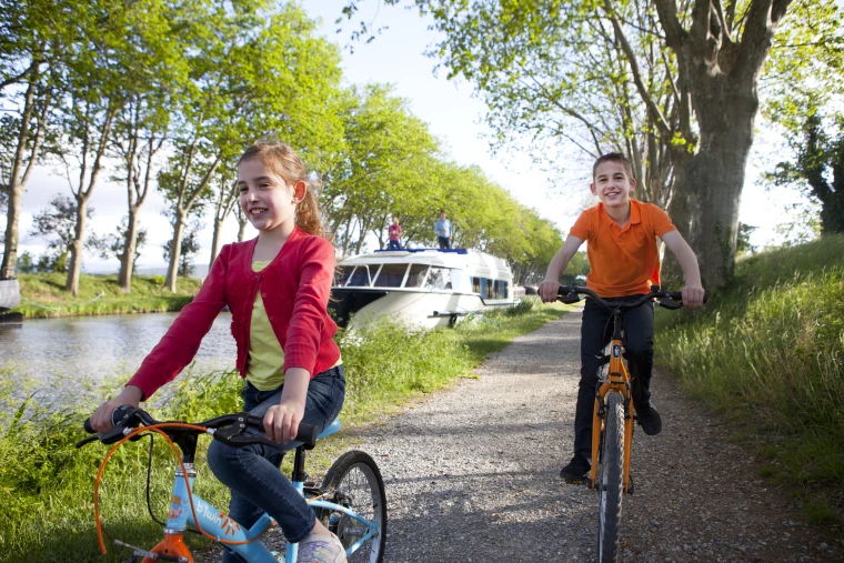 Croisière en bateau sans permis & vélo
