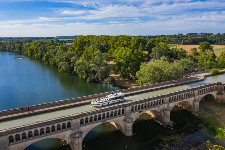 Croisière fluviale - Ponts-Canaux