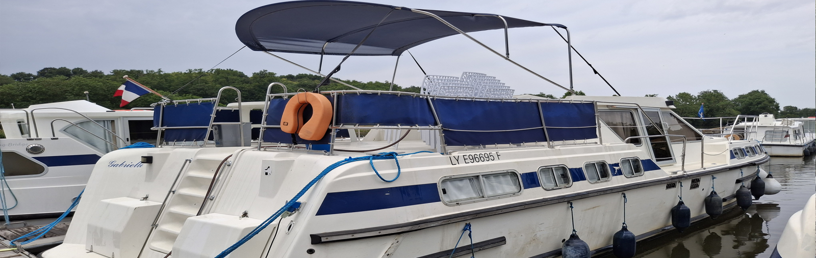 TARPON 37