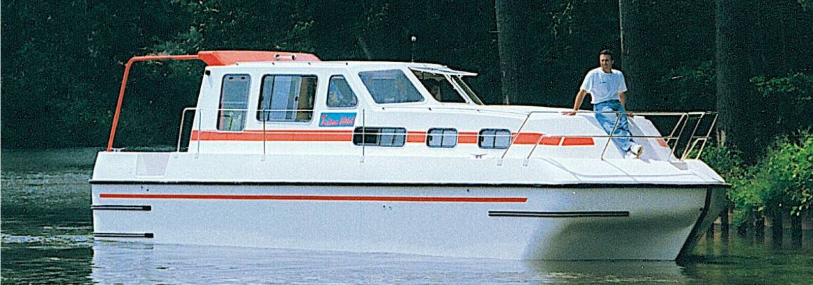 TRITON 1050