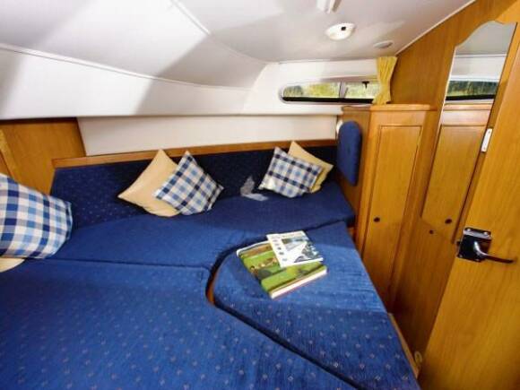 Haines 34 - Cabine Avant, au choix un Lit Double ou 2 Lits Simples