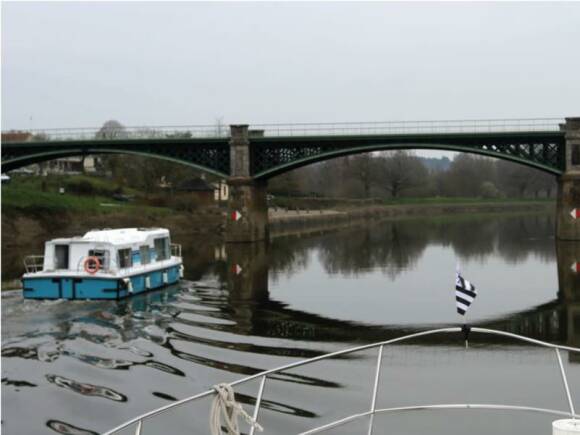 Péniche Eau Claire 930 ext 1