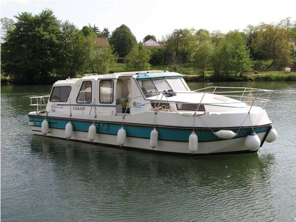 bateau sans permis Riviera 920 ext 2