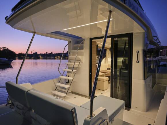 liberty arrière coucher de soleil