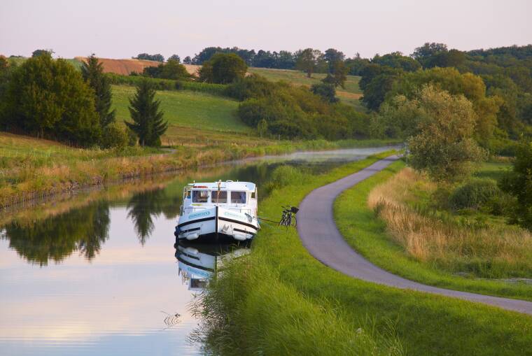 Le Canal de la Sarre